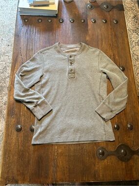 Eddie Bauer Gray Long Sleeve Henley Thermal Shirt